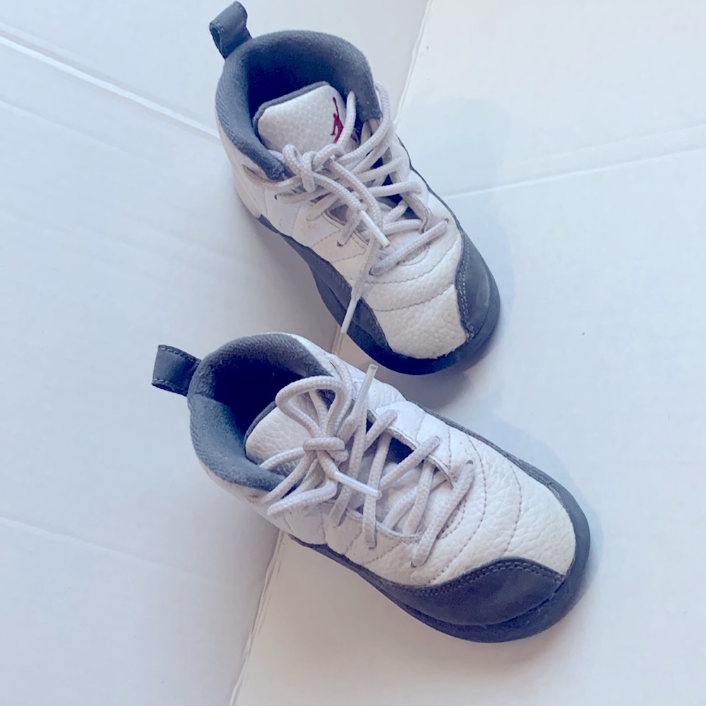 Jordans 12 dark gray